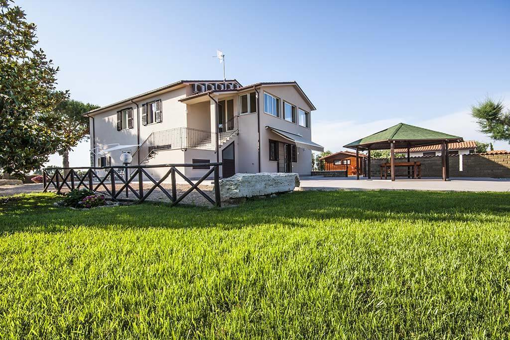Agrimare I Pavoni Lägenhet Montalto di Castro Exteriör bild